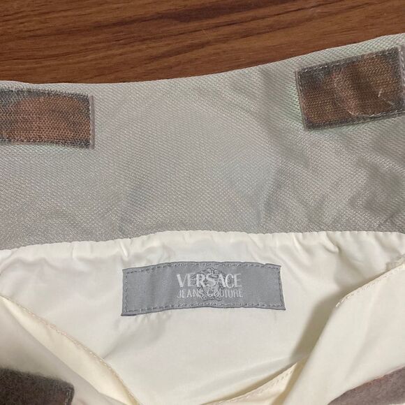 Vintage Versace Jeans Couture White Nylon Unisex Padded Fanny Pack on Web Belt. - Picture 7 of 12